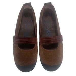 MERRELL Plaza Bandeau Mary Jane Women 9.5 Cherry Oak Brown Suede Slip-On EUC